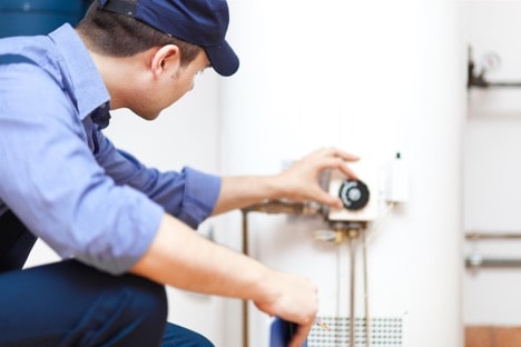 How Can an Answering Service Benefit Electricians and Plumbers?